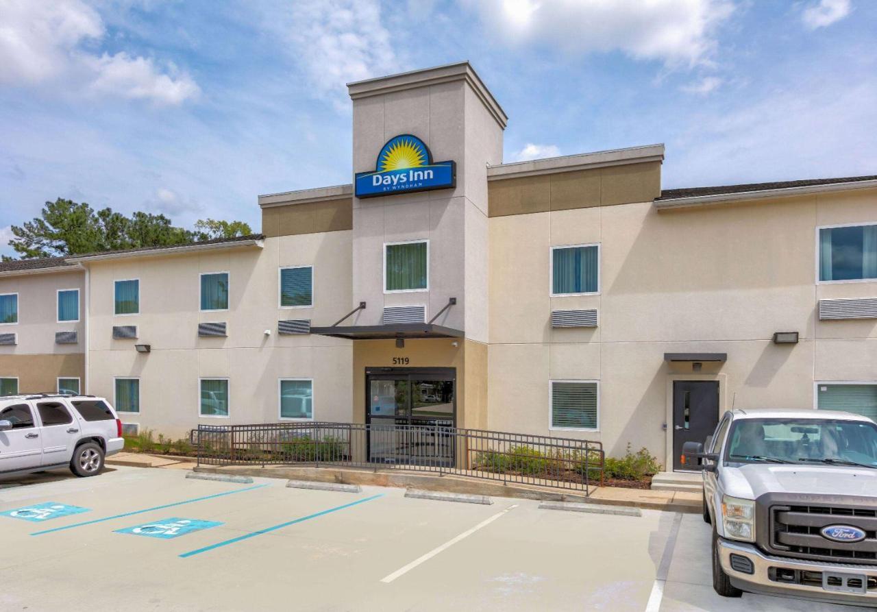Days Inn By Wyndham Zachary La Exteriör bild
