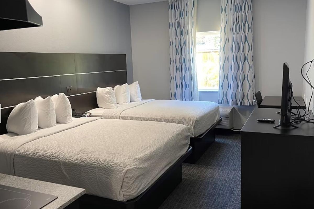 Days Inn By Wyndham Zachary La Exteriör bild